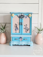 Load image into Gallery viewer, Alice - Transfer