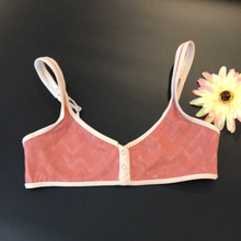 Load image into Gallery viewer, Tavik+ Marlowe Crop Top Textured Chevron Textured Rose Size Large