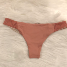 Load image into Gallery viewer, Tavik+ Byrdie Bottom Textured Chevron Rose Dawn