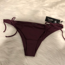 Load image into Gallery viewer, Tavik+ Ricci Bottom Merlot Size Medium