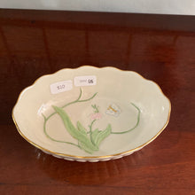 Load image into Gallery viewer, Lenox Soap Dish
