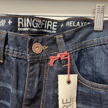 Load image into Gallery viewer, Ring of Fire Blue Jeans size: 31x32
