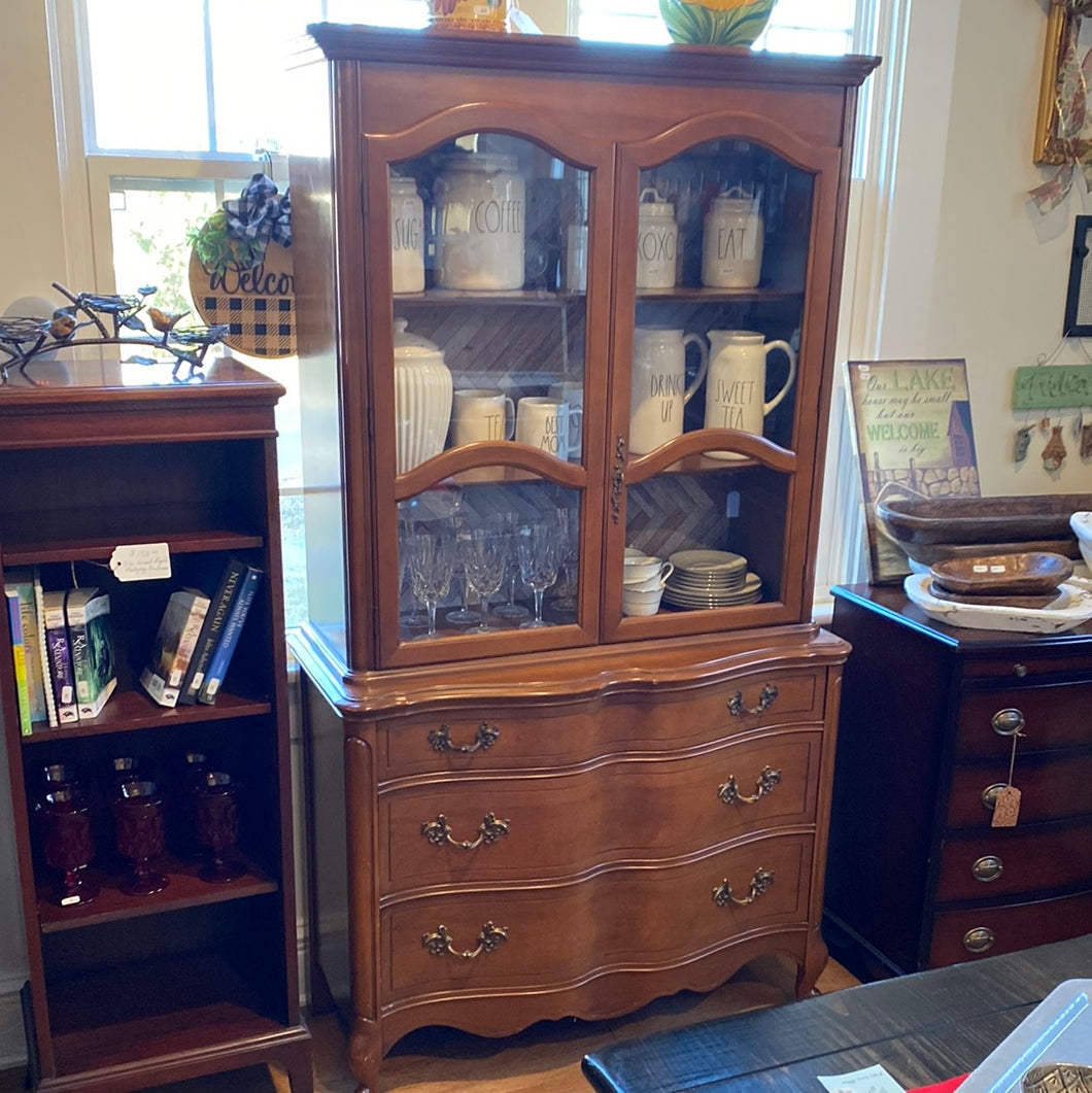 China cabinet Huntley French Provincial