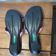 Load image into Gallery viewer, #102 ThomMcan Purple Leather Sandals
