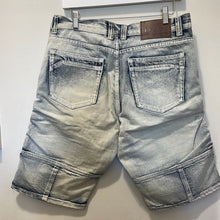 Load image into Gallery viewer, Denim &amp; Rivers Size 32 Men Shorts
