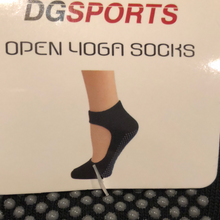 Load image into Gallery viewer, DG Sports Women’s Black Yoga Socks With Grips Ankle Socks
