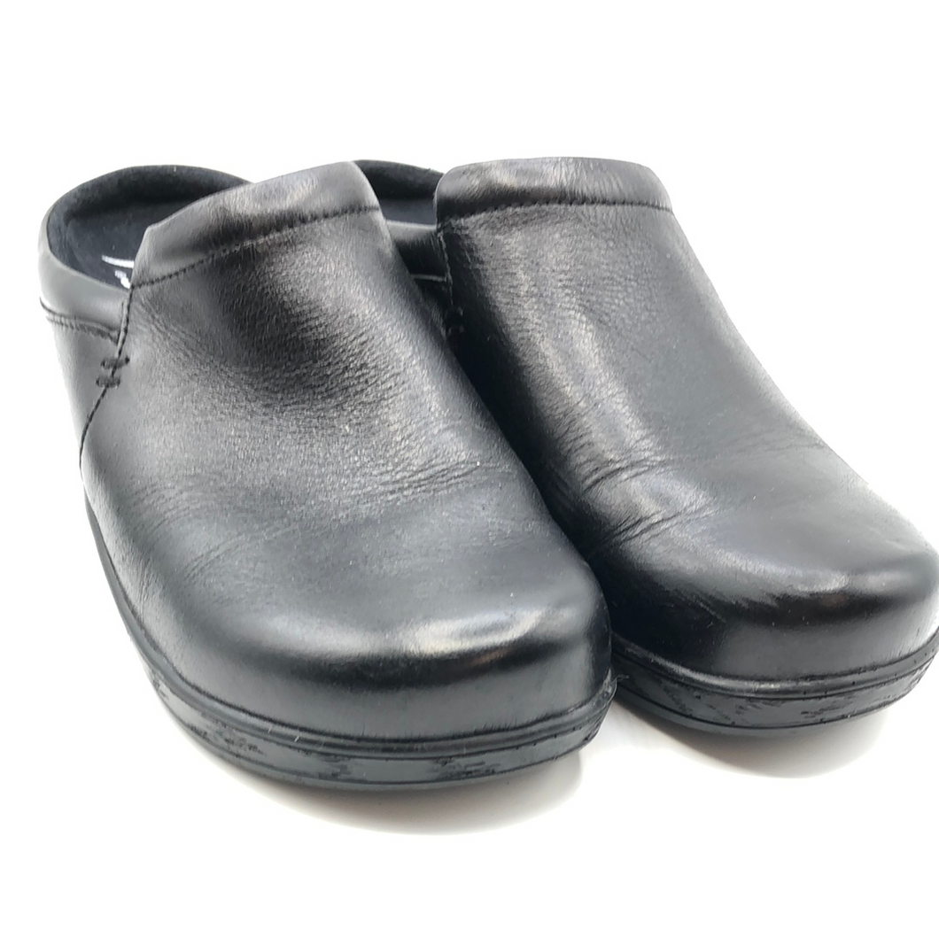 Klogs Footwear Surrey Black Leather Clogs Size 6 M