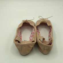 Load image into Gallery viewer, Capezio Daisy 205C BPK Ballet Pink Dance Shoe Leather Size Kids 10.5 M
