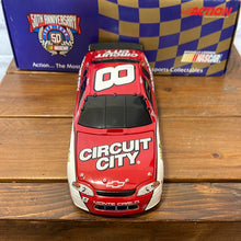 Load image into Gallery viewer, 1:24-Scale Stock Car-Hut Stricklin #8 Circuit City
