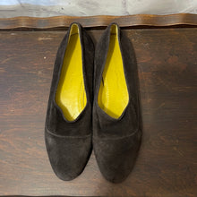 Load image into Gallery viewer, #106 Company Ellen Tracy Brown Slip Own
